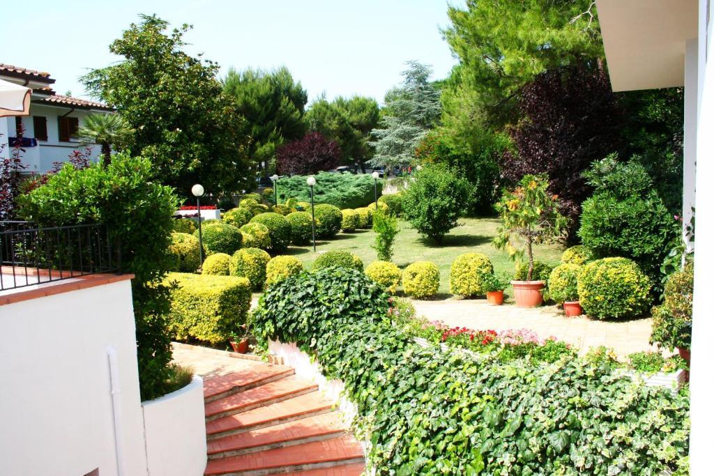 Hotel Giardino Suites&Spa Numana Esterno foto